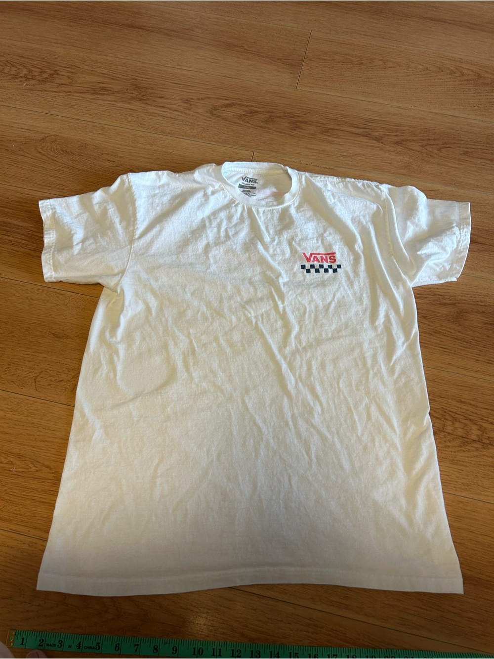 Vans Men’s Short-Sleeve Off the Wall Tee Men’s Large